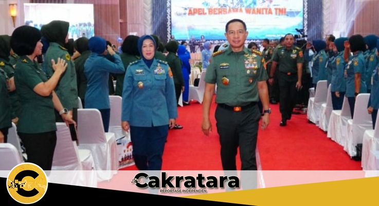 Apel Bersama Wanita TNI Dipimpin Panglima TNI