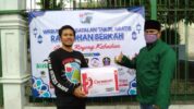 Gabungan elemen masyarakat Lebak yang diprakarsai oleh Ais Falet, aktifis Komunitas Salam Setetes Darah (KSSD) Lebak membuka warung takjil