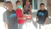 peduli terhadap masyarakat, DPC Badak Banten Kecamatan Banjarsari mengadakan kegiatan bakti sosial membagikan sembako kepada warga di Desa