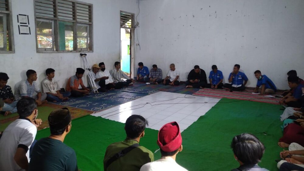 Paguyuban Pemuda di Kampung Lor Desa Pagelaran Kecamatan Pagelaran Pandeglang menggelar kegiatan diskusi publik Dalam Kehidupan Sosial