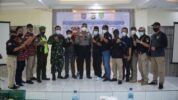 Mitra Kamtibmas Depok (MKD) mengukuhkan pengurus baru Sektor Cimanggis periode 2021-2024 yang dihadiri Kapolsek dan Babinsa Cimanggis