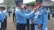 Lembaga Pemasyarakatan (Lapas) Pemuda Kelas IIA Tangerang melaksanakan apel pagi sekaligus pelantikan kenaikan pangkat bagi 13 pegawai