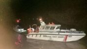 Tim SAR gabungan berhasil evakuasi sebuah Longboat yang mengalami mati mesin di Perairan Tanjung Tamedan, Tual, Minggu (5/12/21).