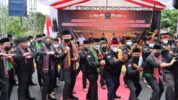 Guna menjalin sinergitas dalam menjaga Harkamtibmas, Wakapolres Lebak Polda Banten Kompol Bambang Supeno,SIK hadiri pelantikan