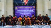 Bareskrim Polri Bongkar Love Scamming dengan melakukan penangkapan terhadap tiga tersangka penipuan melalui aplikasi kencan daring