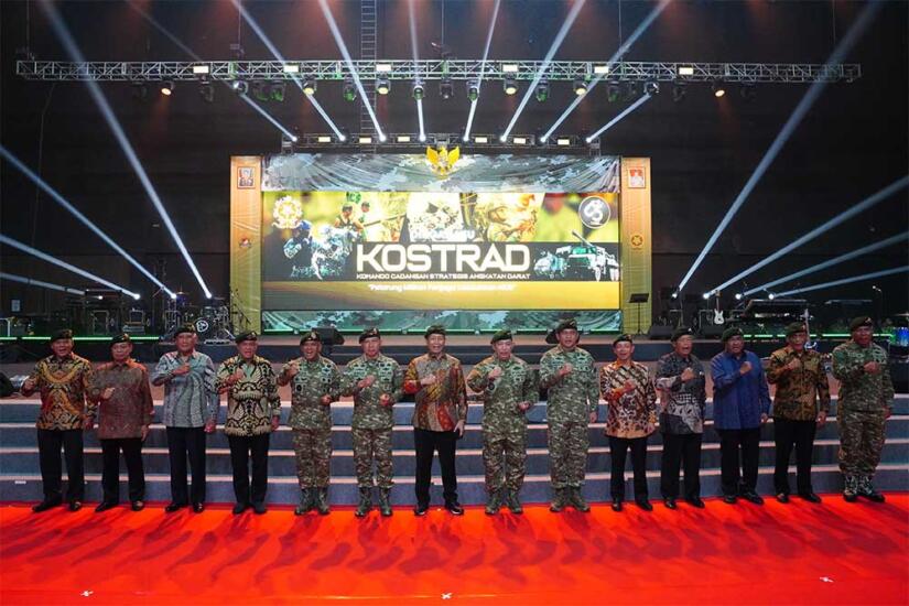Panglima TNI Jenderal TNI Agus Subiyanto menghadiri puncak perayaan Ulang Tahun Kostrad Ke-63 Tahun 2024