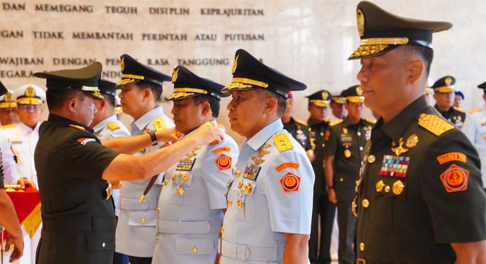 Panglima TNI Pimpin Penyerahan Jabatan Pangkogabwilhan II dan 3 Jabatan Strategis Mabes TNI, bertempat di Ruang Hening Mabes TNI