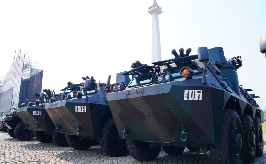 Panglima TNI Terima Alpalhankam dari Kementerian Pertahanan RI bertempat di Silang Monas, Jakarta Pusat,