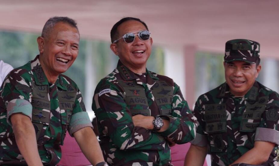 Panglima TNI Tinjau Geladi Bersih  puncak acara  Perayaan Hari Ulang Tahun Ke-79 TNI tahun 2024, bertempat di Lapangan Silang Monas