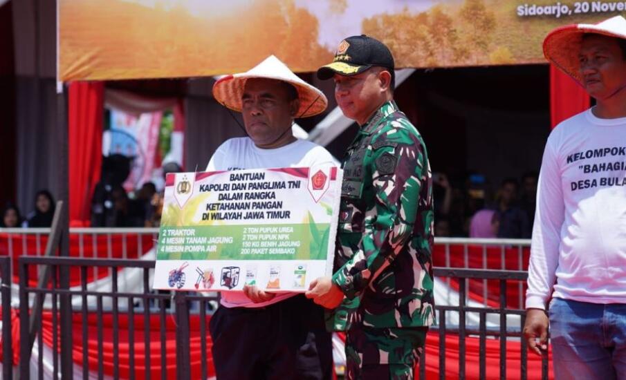 Launching Peluncuran Gugus Tugas Polri untuk mendukung ketahanan pangan sekaligus meninjau langsung program ketahanan pangan