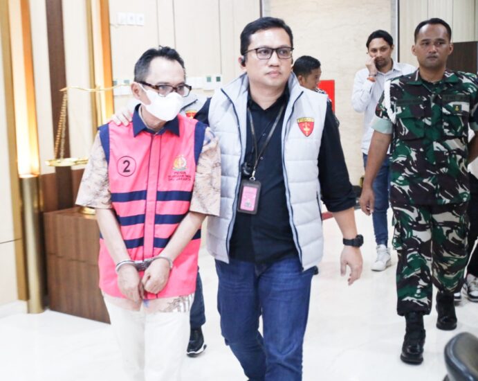 Kejati DKI Jakarta Tetapkan EF Tersangka Baru Dugaan Korupsi Proyek Fiktif di PT Telkom.