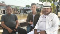 Kehadiran Deretan Artis Ternama dari ibu kota yaitu kang Komar pemeran film preman pensiun, artis band ibu kota Putra Zigas
