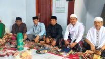 Camat Cirinten, H.Sardi.S.Sos Msi menghadiri kegiatan pengajian bulanan Nurul Abror tingkat desa Cirinten